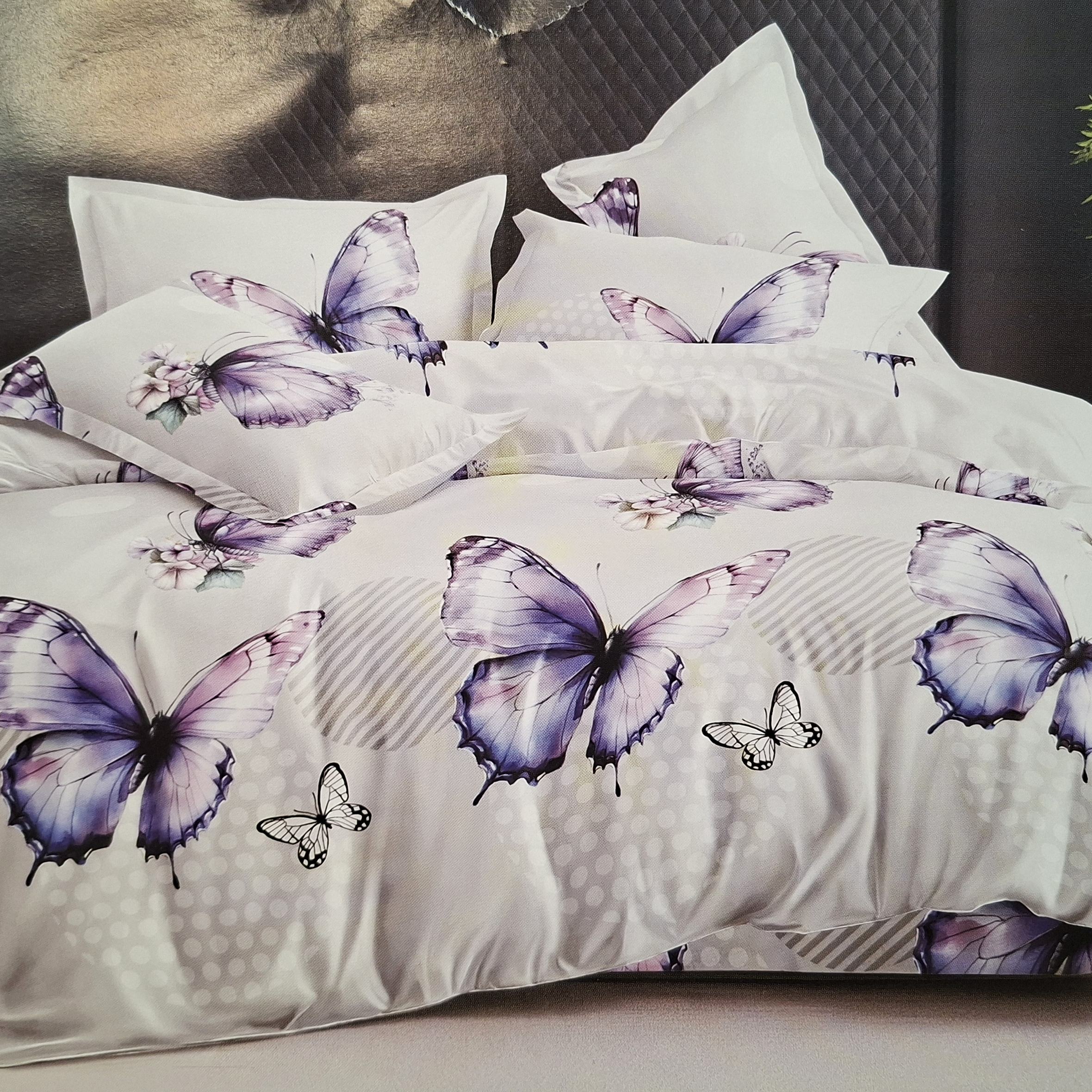 2000000956121-1.png Voodipesukomplekt 160x200cm (4-osaline) - Image 1